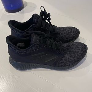 Adidas black sneakers 9.5 EUC!!